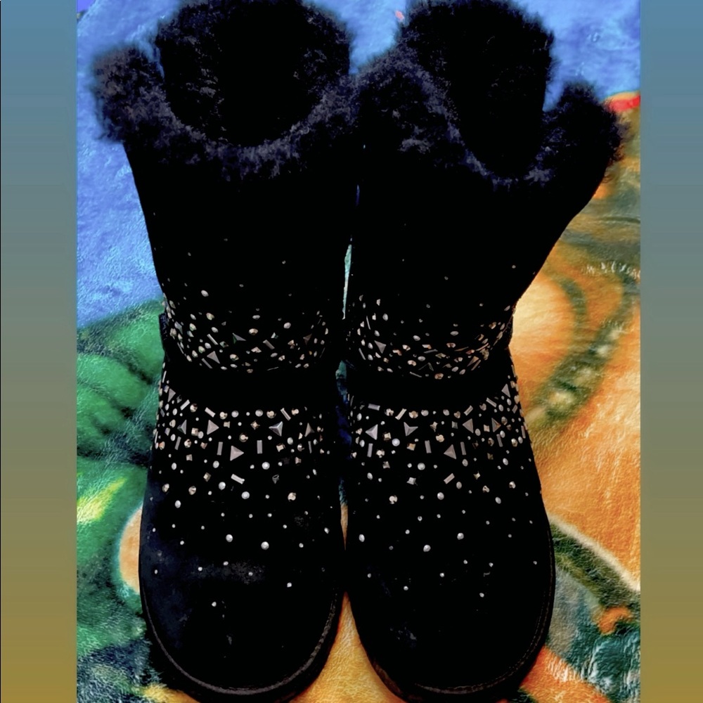 1 year old 🌹UGG BOOTS!🌹